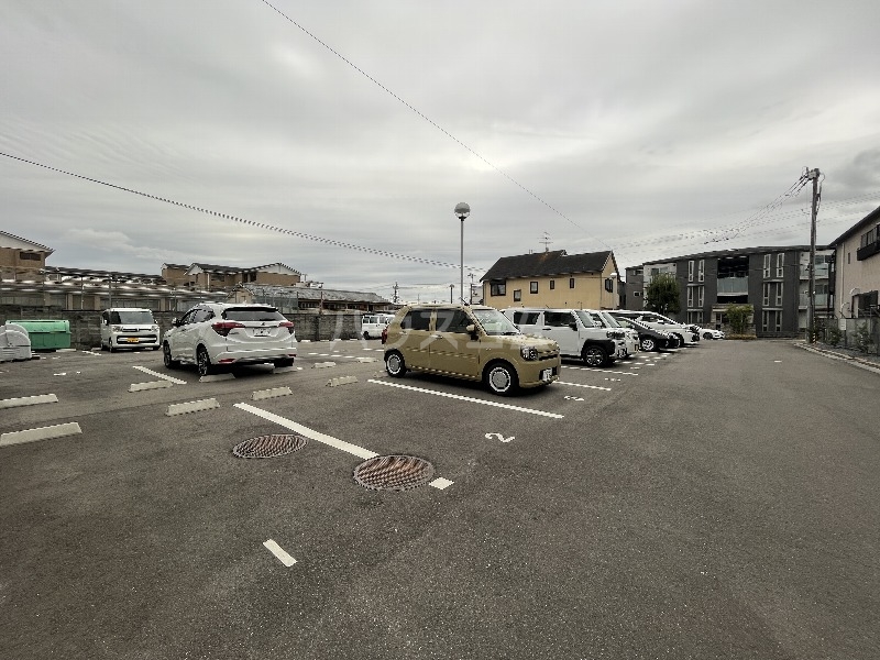 29/30 駐車場