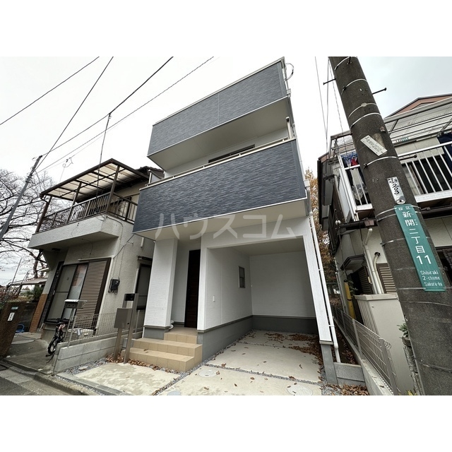 18/21 駐車場