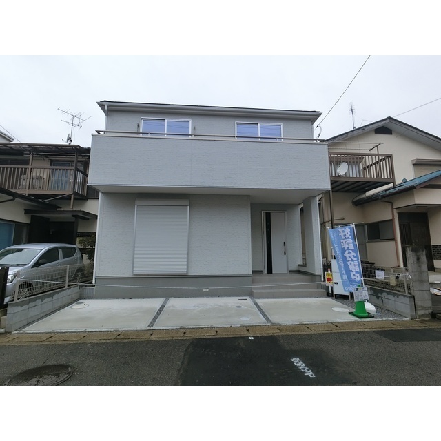 2/2 駐車場