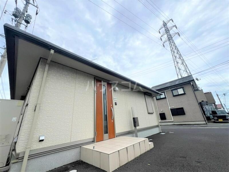 2/5 エントランス