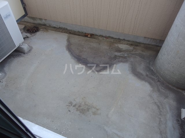 19/30 バルコニー