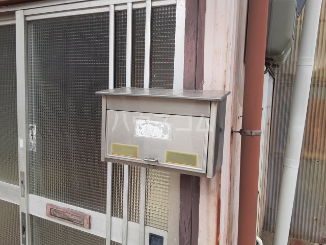 22/30 エントランス