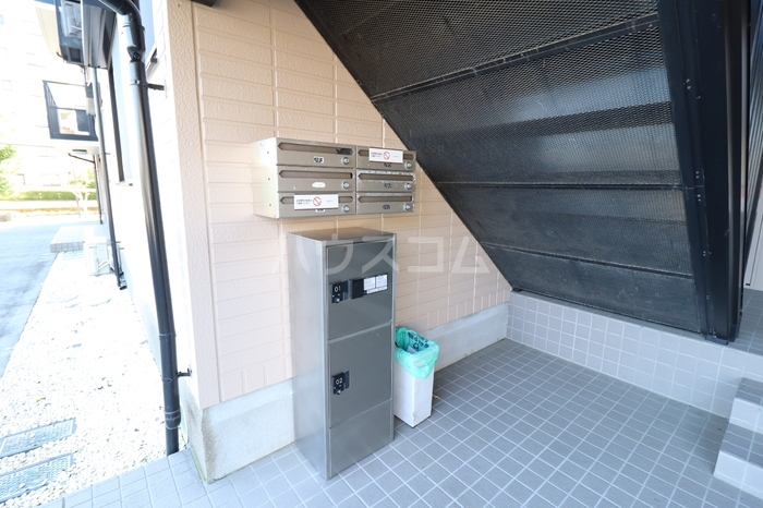 19/21 エントランス