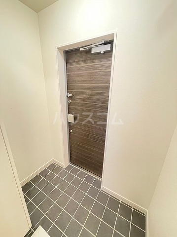 14/30 玄関