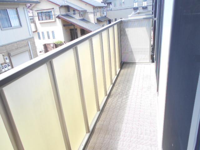 14/27 バルコニー