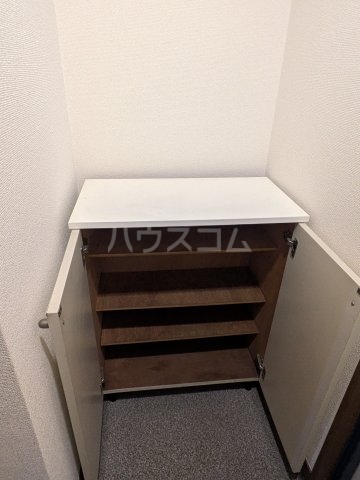 13/30 収納