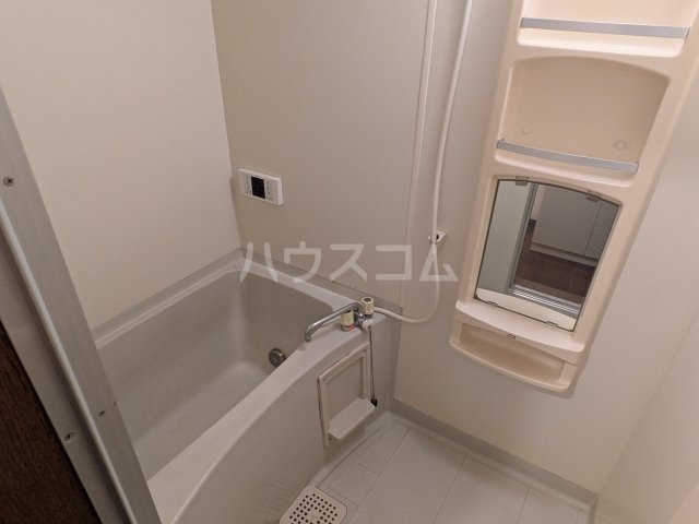 17/30 浴室