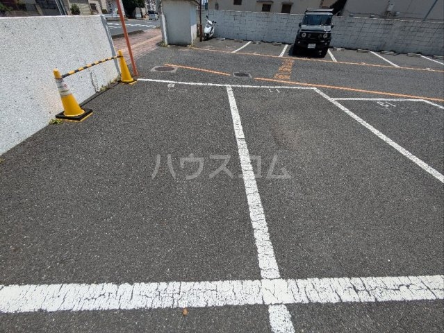 2/8 駐車場