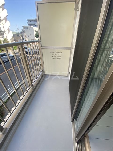 19/30 バルコニー