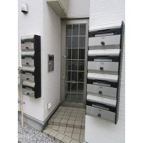 14/20 エントランス