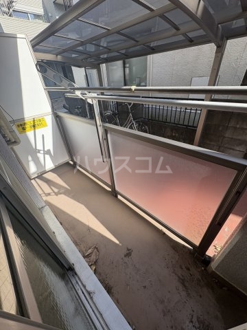 21/30 バルコニー