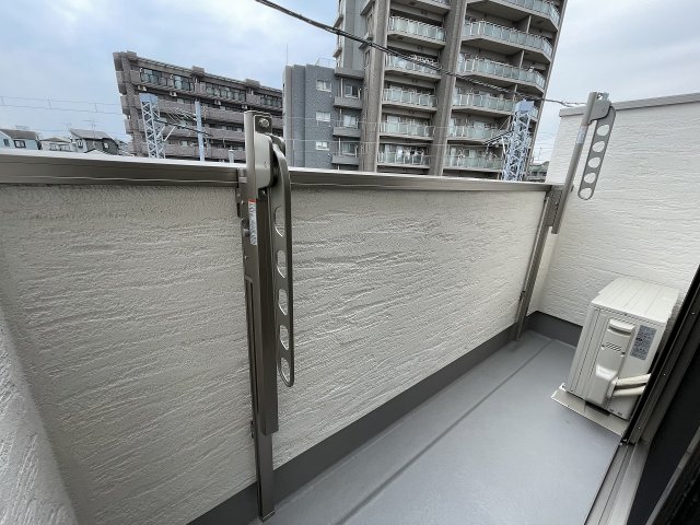 18/24 バルコニー