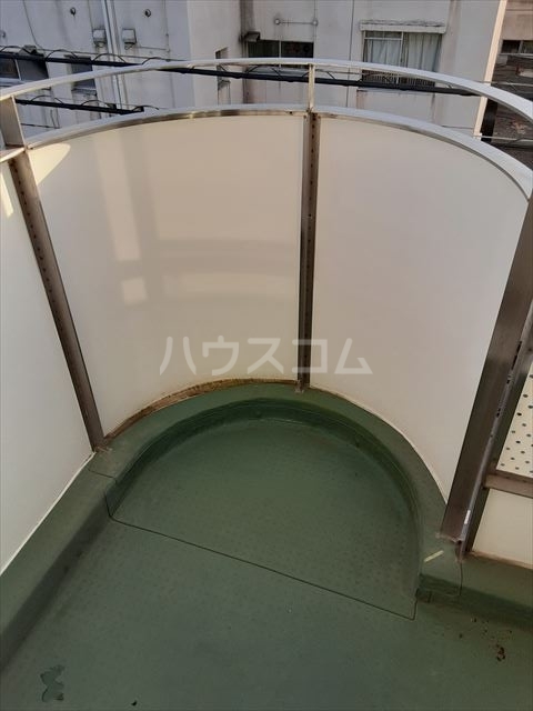 17/29 バルコニー