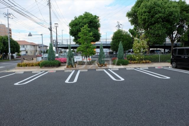 19/24 駐車場