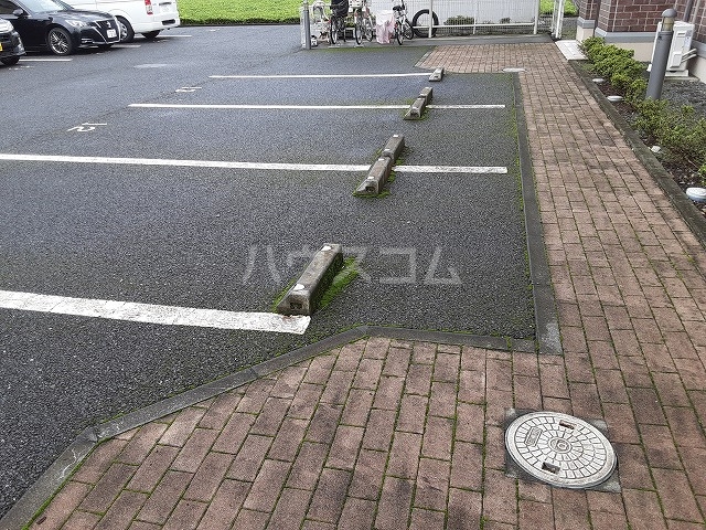 19/25 駐車場