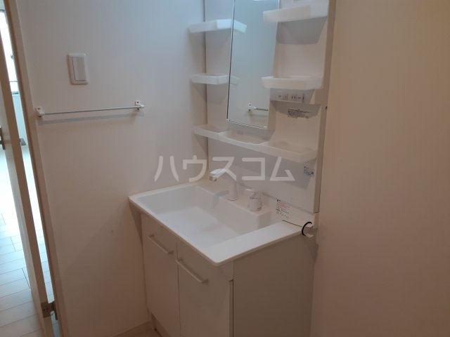 15/28 洗面