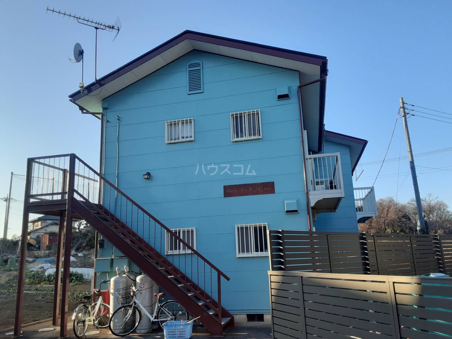 25/30 エントランス