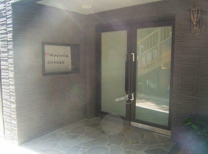 15/24 エントランス