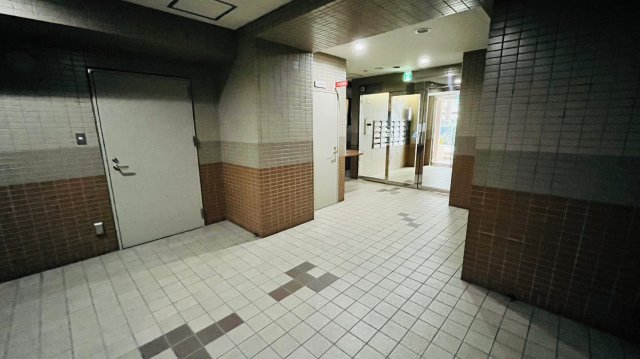 29/30 エントランス