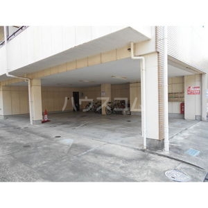 14/15 エントランス