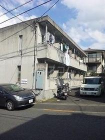 16/25 エントランス