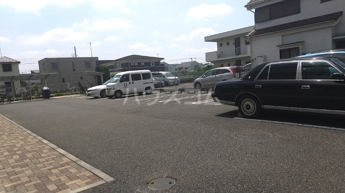 8/14 駐車場