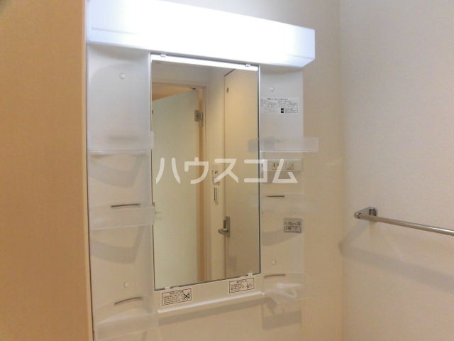 18/30 洗面