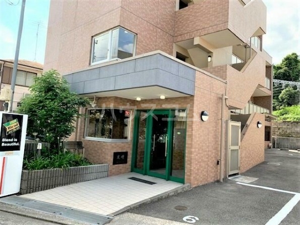 16/24 エントランス