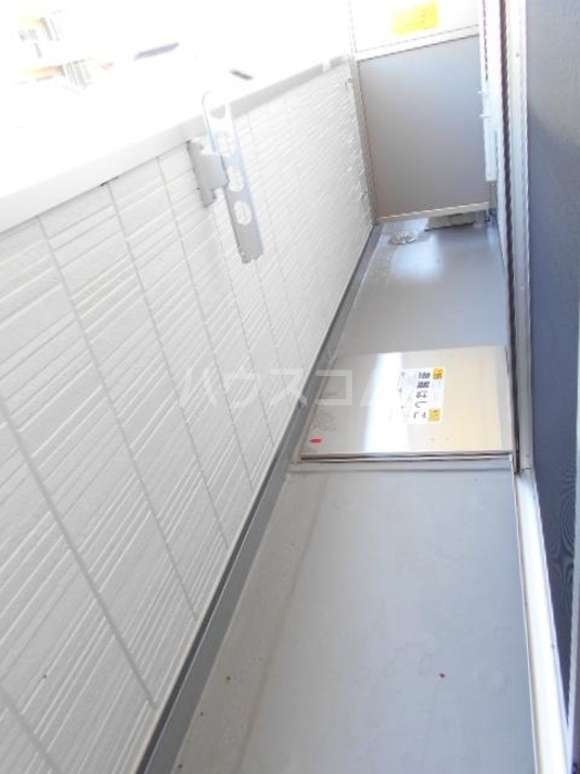 15/27 バルコニー