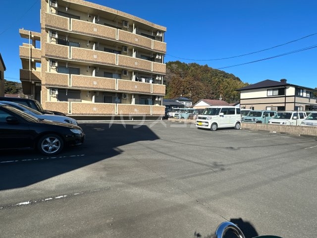 20/25 駐車場
