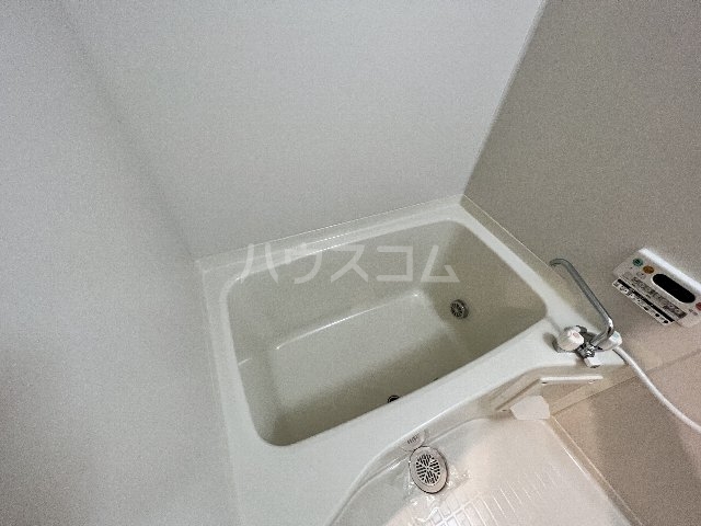 17/30 浴室