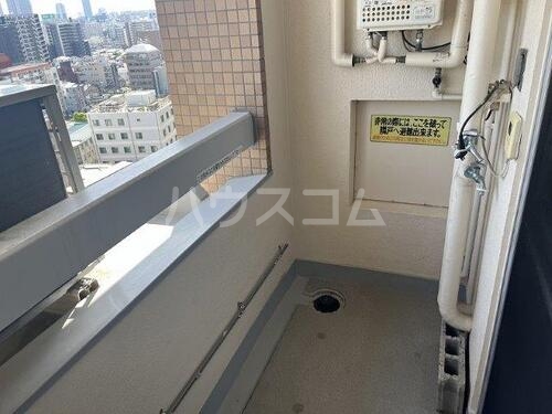 13/21 バルコニー