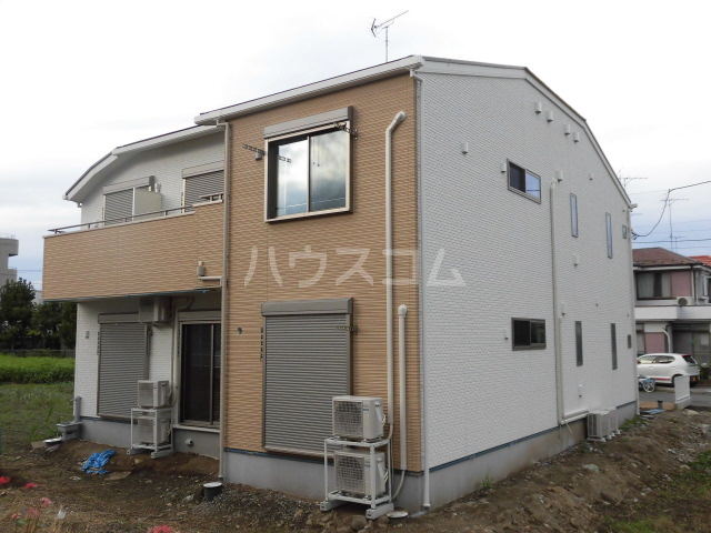 21/30 エントランス