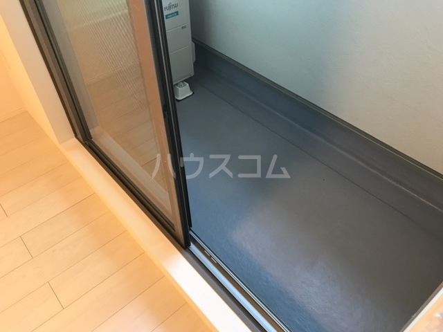 14/21 バルコニー