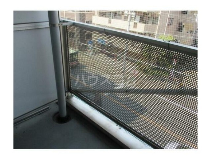 13/26 バルコニー