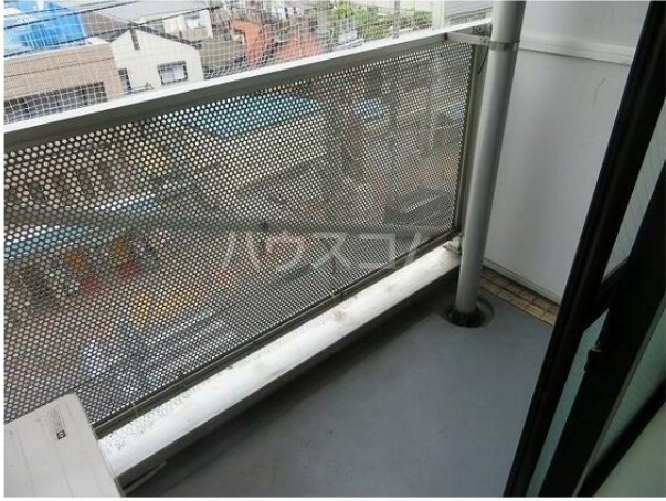 13/26 バルコニー