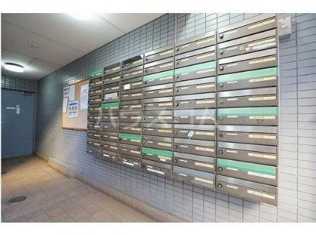 16/26 エントランス