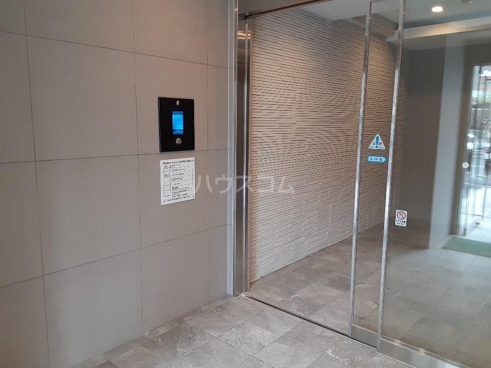 2/8 エントランス