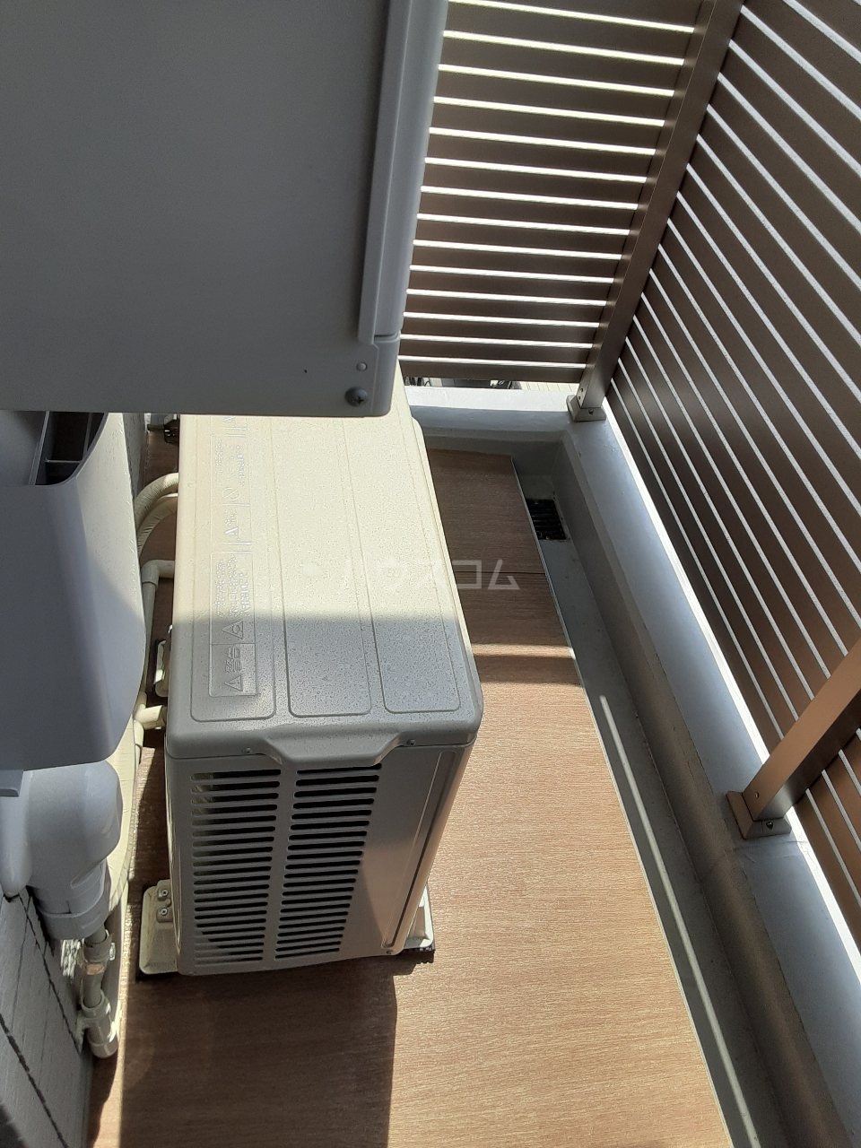 18/27 バルコニー