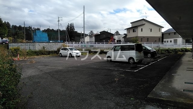 2/8 駐車場