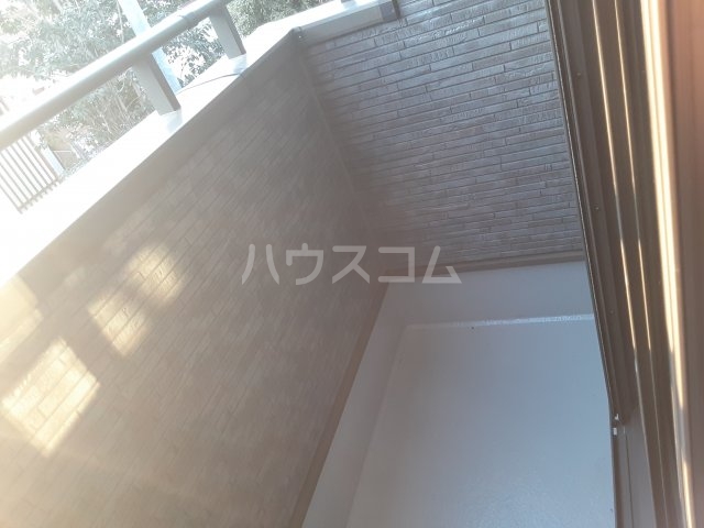 18/25 バルコニー