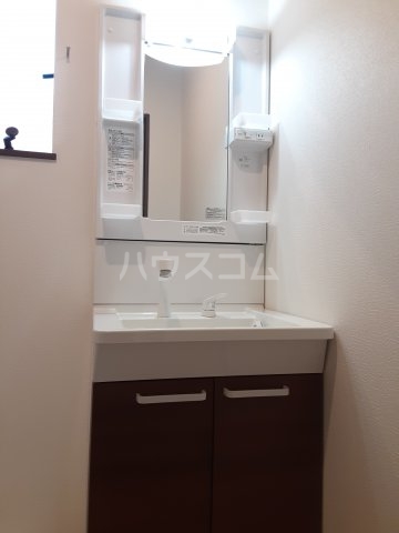 16/25 洗面