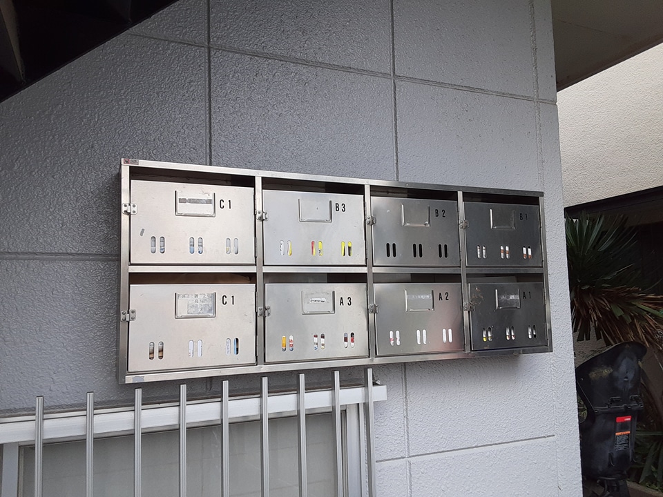 21/30 エントランス