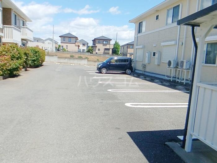21/29 駐車場