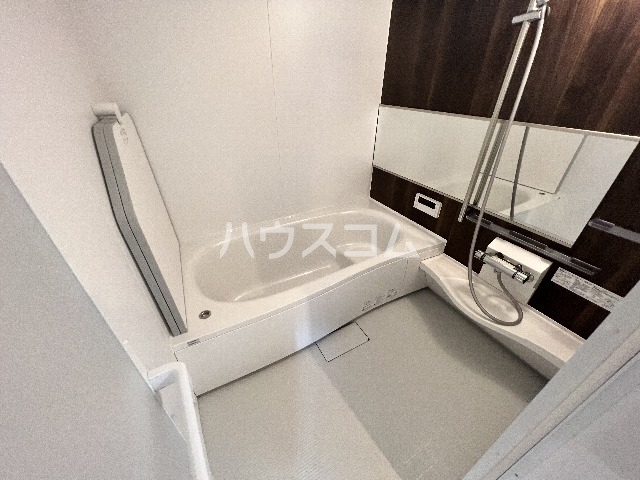 19/30 浴室