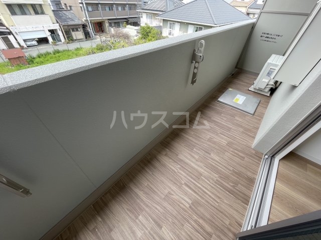 13/27 バルコニー