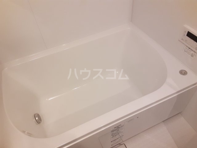 15/28 浴室