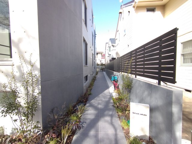 3/6 エントランス