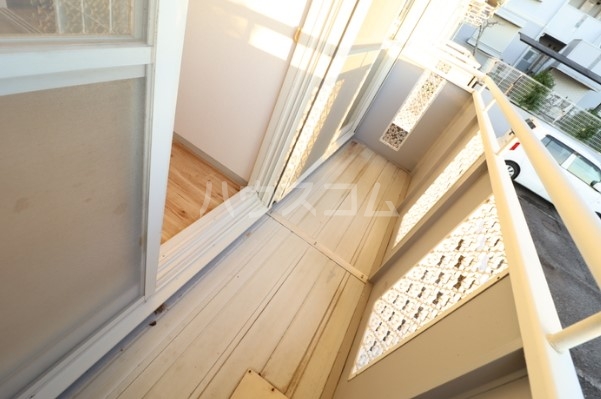 13/17 バルコニー