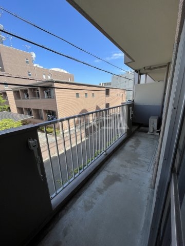 15/22 バルコニー
